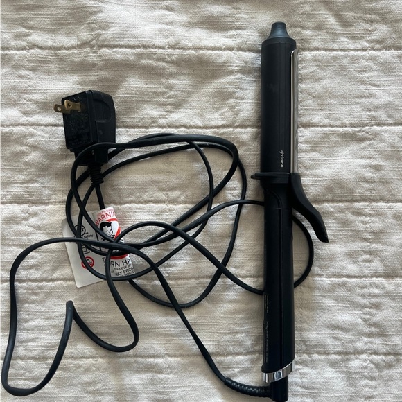 Black GHD Curling Iron curve - Picture 5 of 7